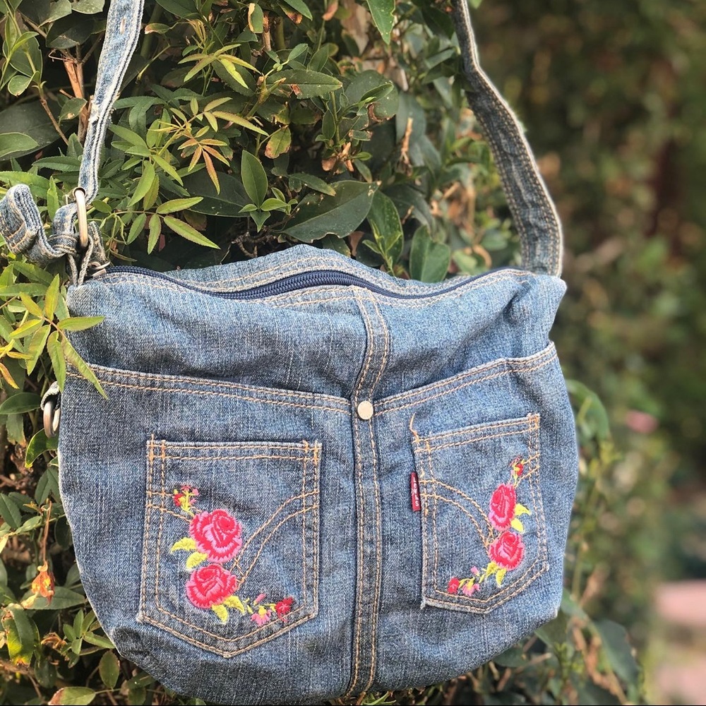 ❌SOLD❌ Levi’s Denim Shoulder Bag🌹